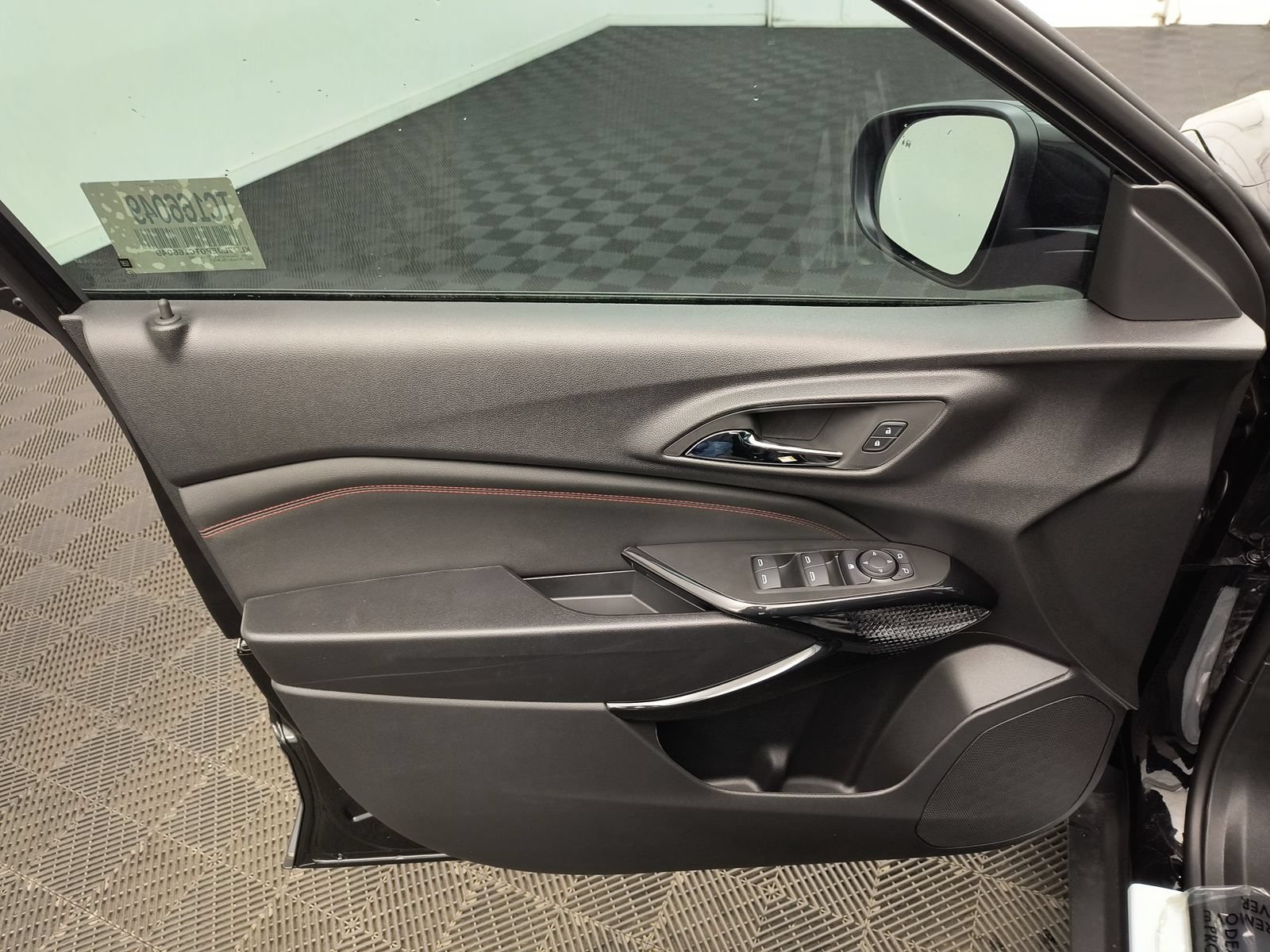 New 2026 Chevrolet Trax RS w/ Sunroof Package FWD image 12