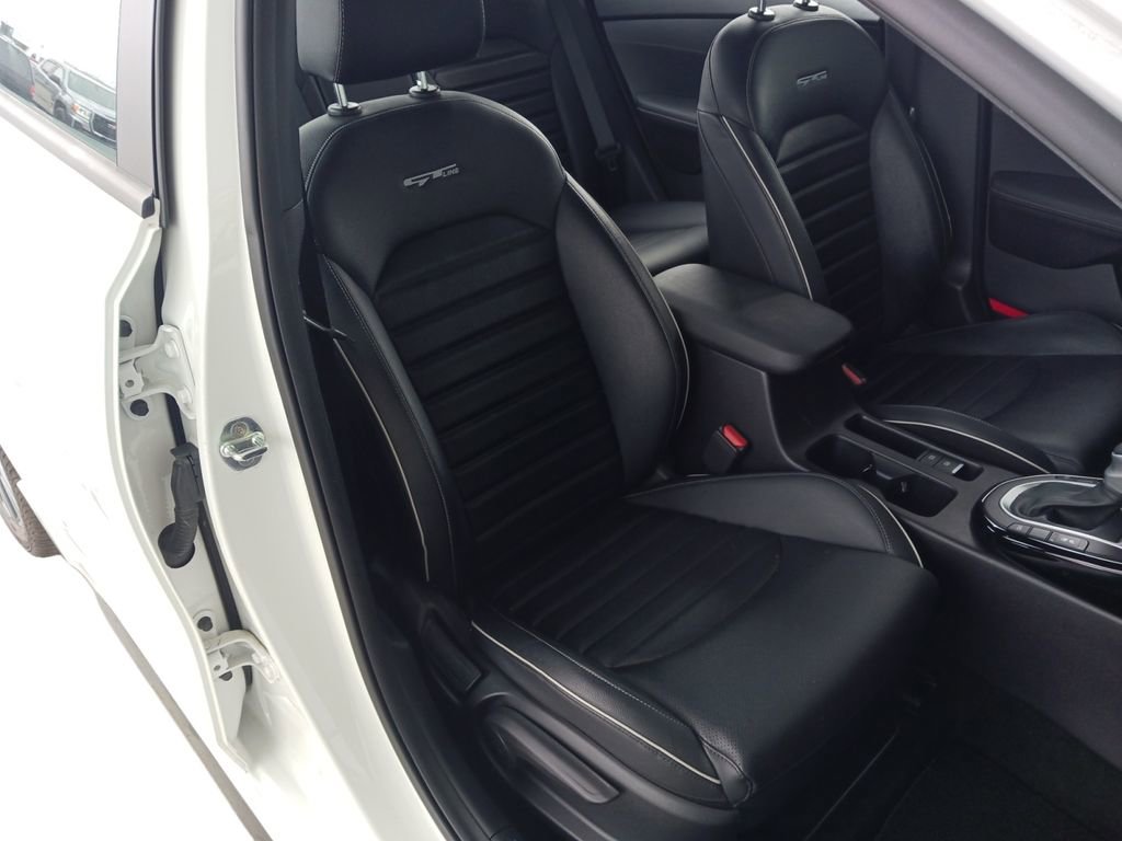 Used 2023 Kia Forte GT-Line w/ GT-Line Premium Package image 28