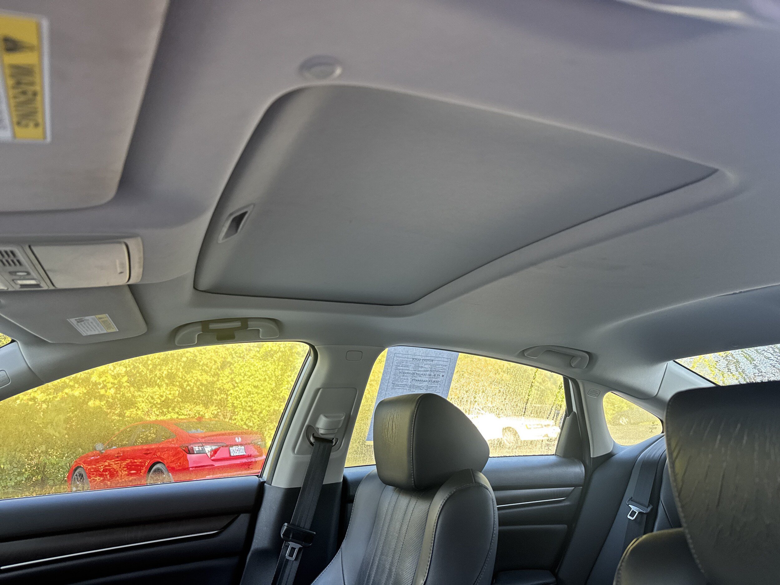 Used 2018 Honda Accord Touring image 7