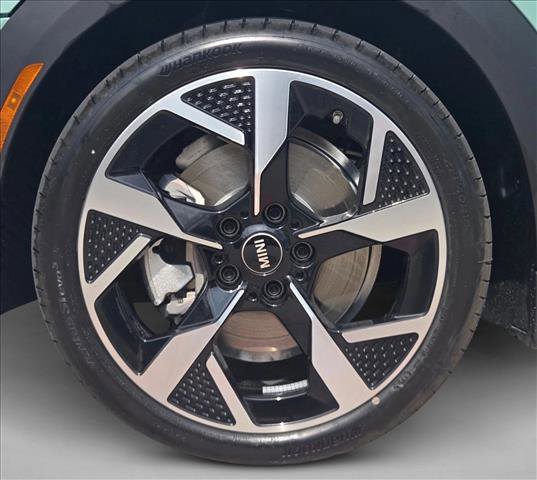 Used 2026 MINI Cooper S FWD image 11
