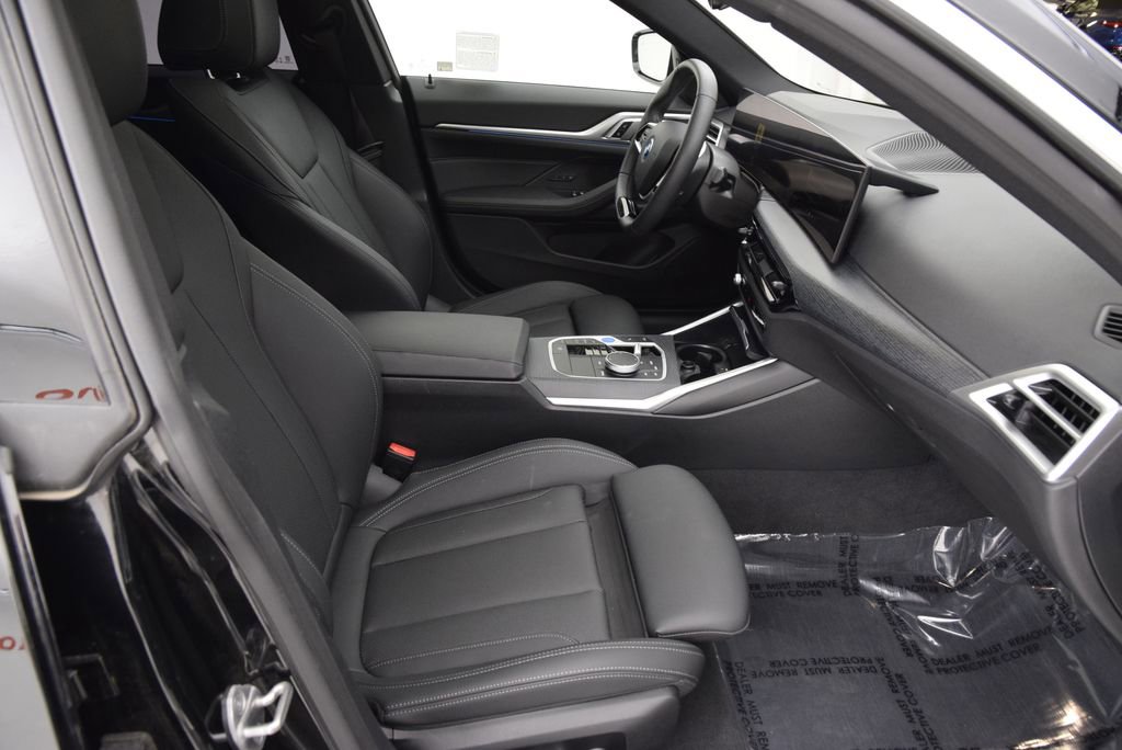 Used 2025 BMW i4 eDrive40 RWD image 16