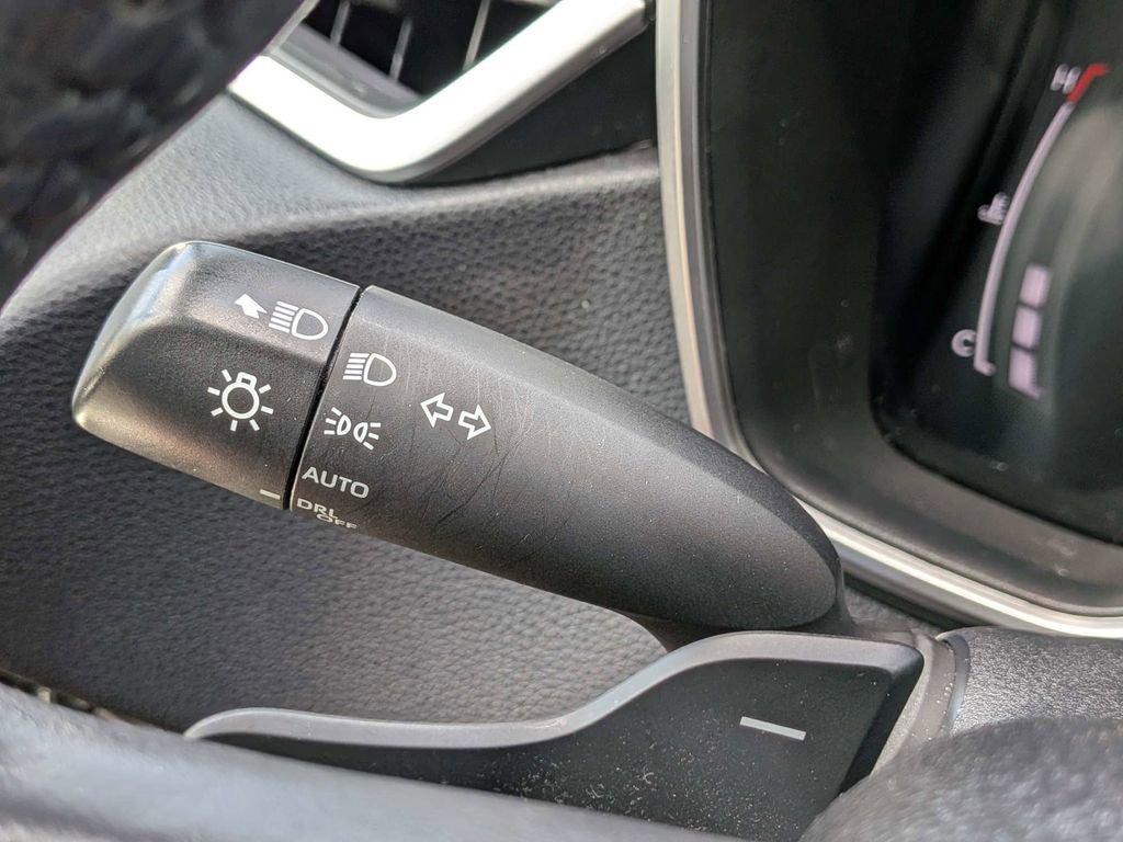 Used 2024 Toyota Corolla XSE FWD image 30