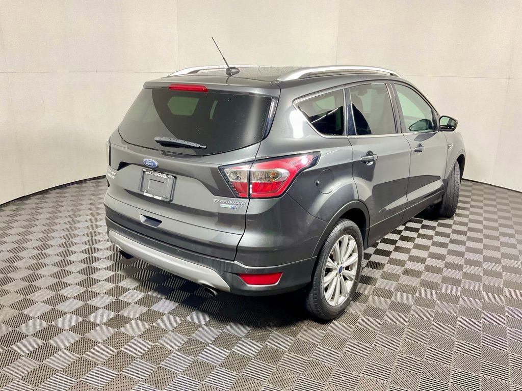 Used 2017 Ford Escape Titanium image 14
