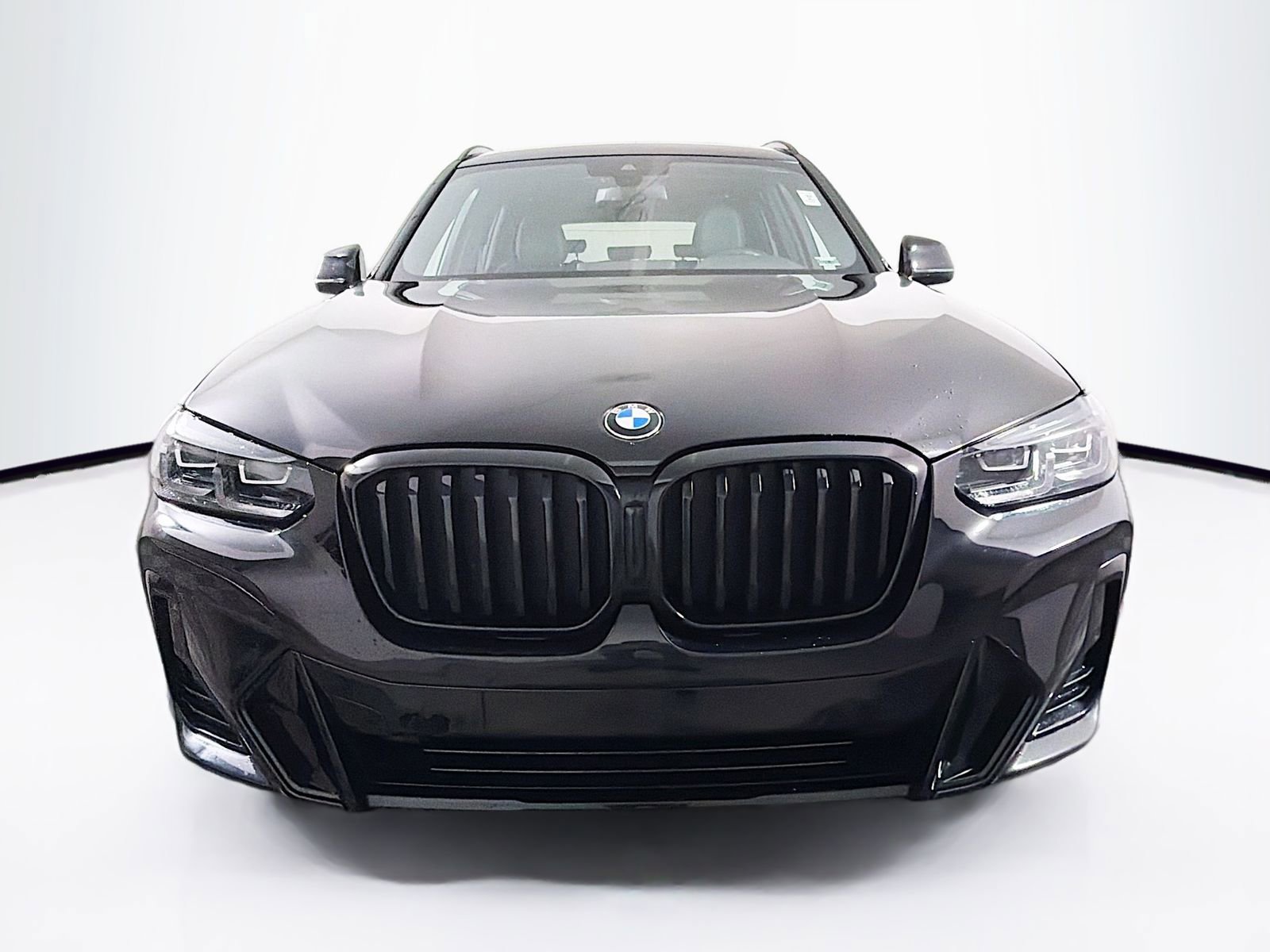Used 2023 BMW X3 xDrive30i w/ M Sport Package image 2