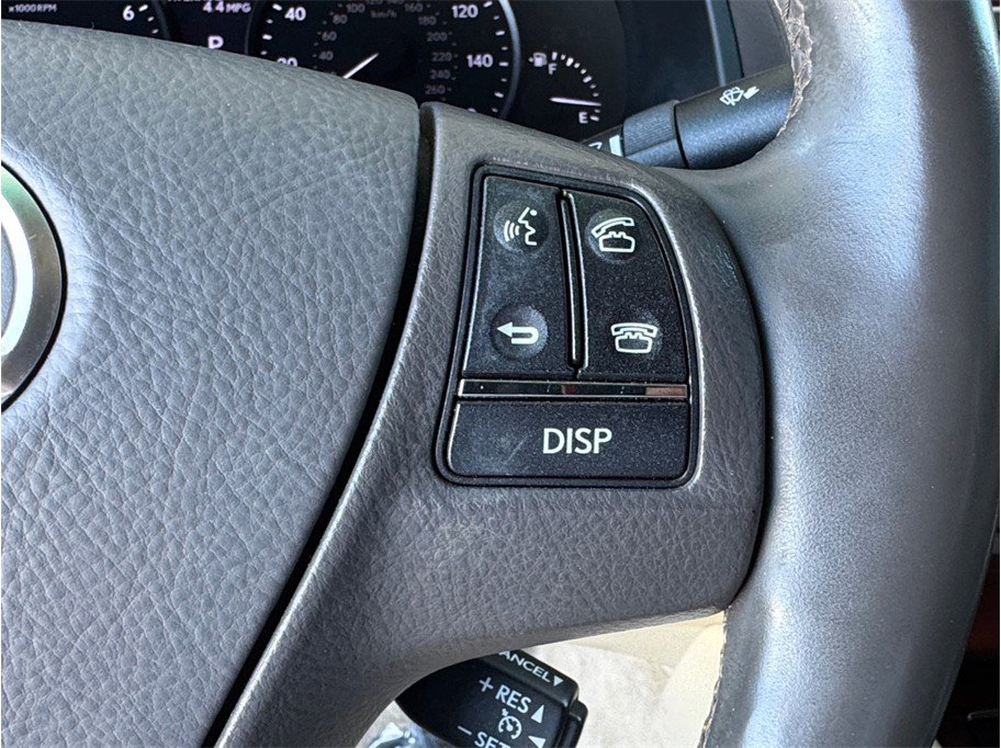 Used 2014 Lexus LS 460 w/ Comfort Package image 16
