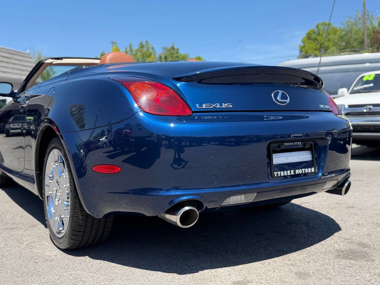 Used 2005 Lexus SC 430 Convertible RWD image 17