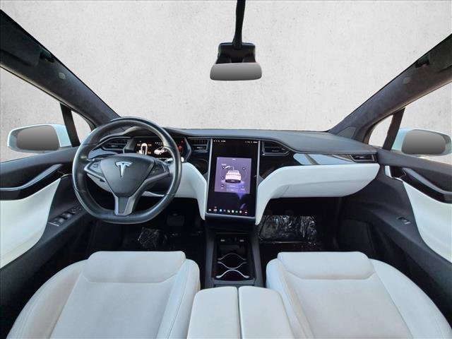 Used 2020 Tesla Model X Long Range AWD/4WD image 19