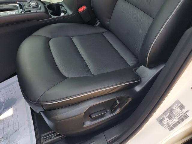 Used 2025 MAZDA CX-5 AWD 2.5 S w/ Select Package image 19