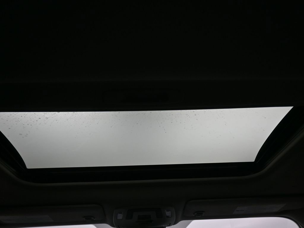 Used 2021 Toyota Sienna XLE w/ XLE Plus Package image 49