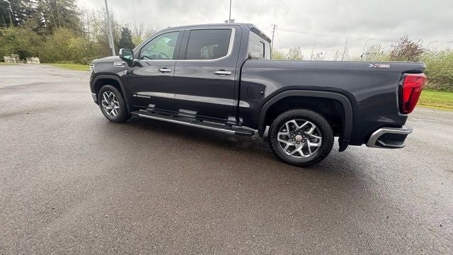Used 2024 GMC Sierra 1500 SLT w/ SLT Premium Plus Package AWD/4WD image 11