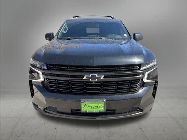 Used 2024 Chevrolet Suburban RST w/ Luxury Package AWD/4WD image 8