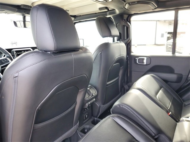 Used 2022 Jeep Gladiator Overland w/ Popular Equipment Package image 11