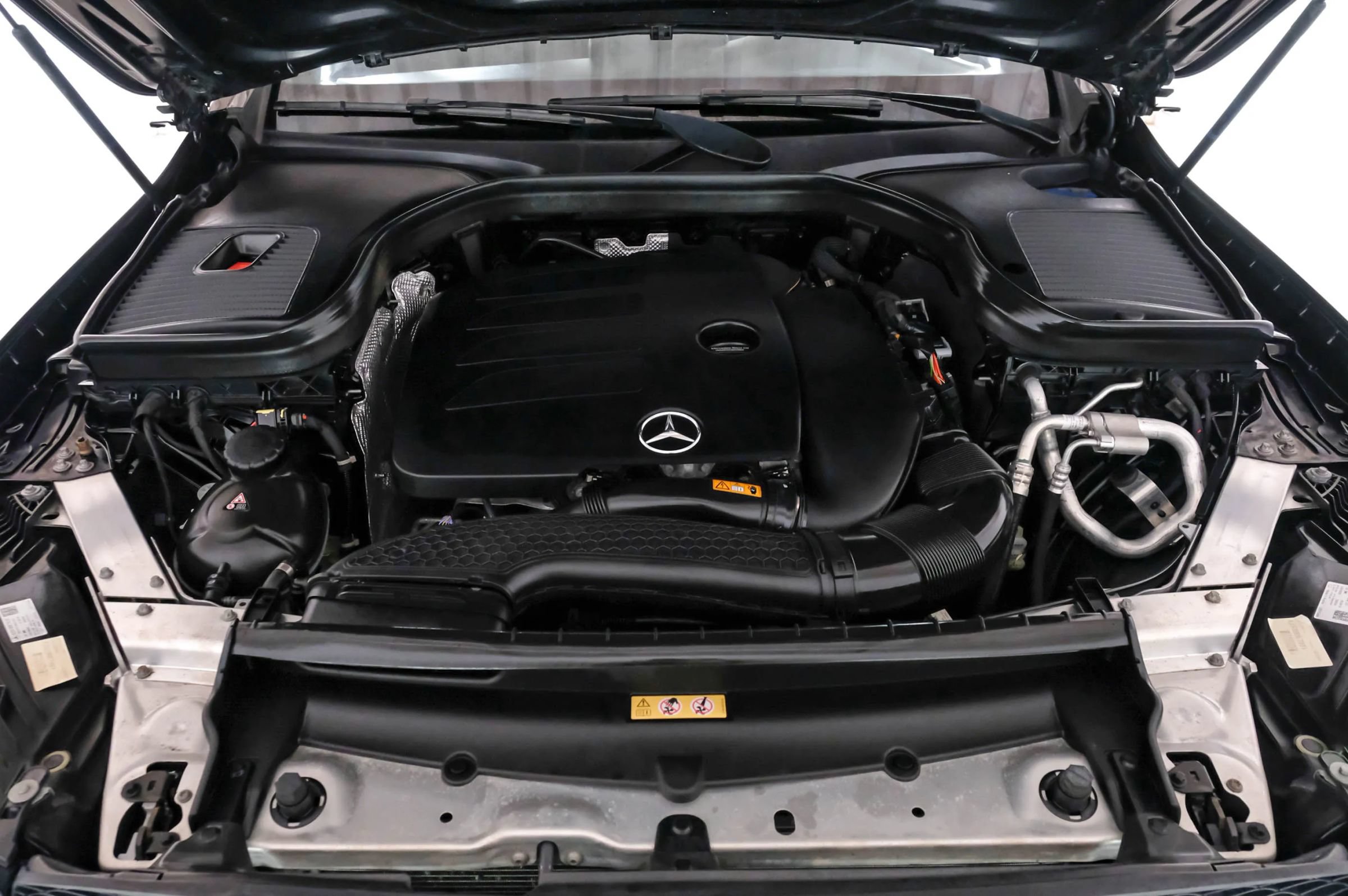 Used 2020 Mercedes-Benz GLC 300 4MATIC image 55