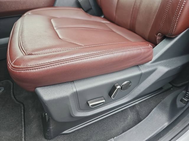 Used 2024 Ford Expedition Limited image 20