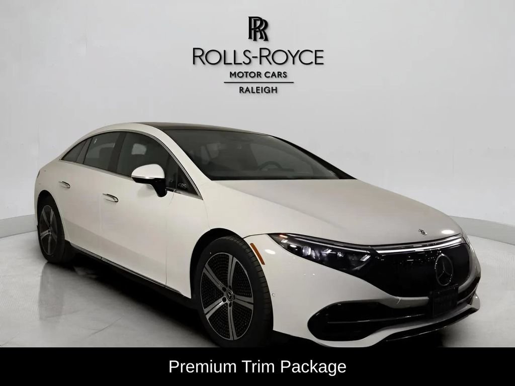 Used 2022 Mercedes-Benz EQS 450+ Sedan image 3