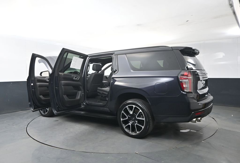 Used 2023 Chevrolet Suburban RST w/ Sport Performance Package AWD/4WD image 21