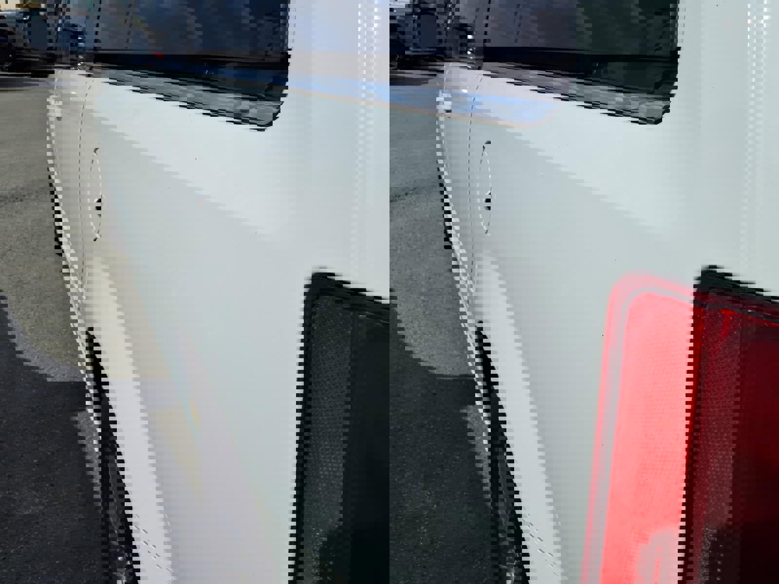 Used 2017 Dodge Grand Caravan SXT image 17