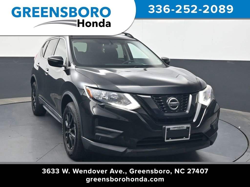 Used 2018 Nissan Rogue SV AWD/4WD image 1