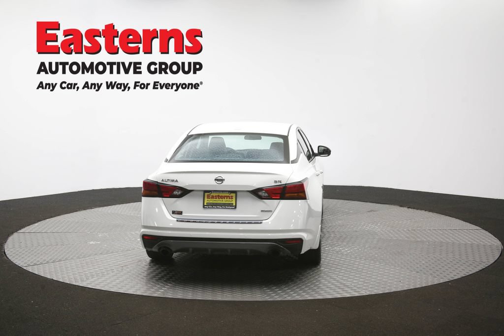 Used 2022 Nissan Altima 2.0 SR FWD image 39