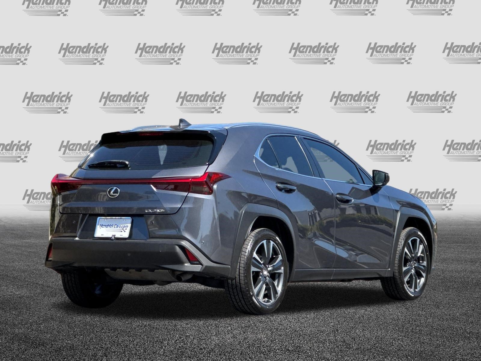 Certified 2023 Lexus UX 250h FWD w/ Accessory Package (Z2) image 5