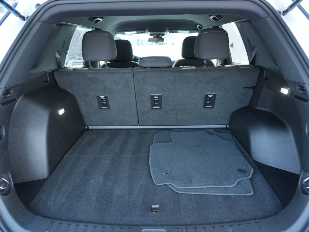 Used 2025 Chevrolet Equinox LT image 26