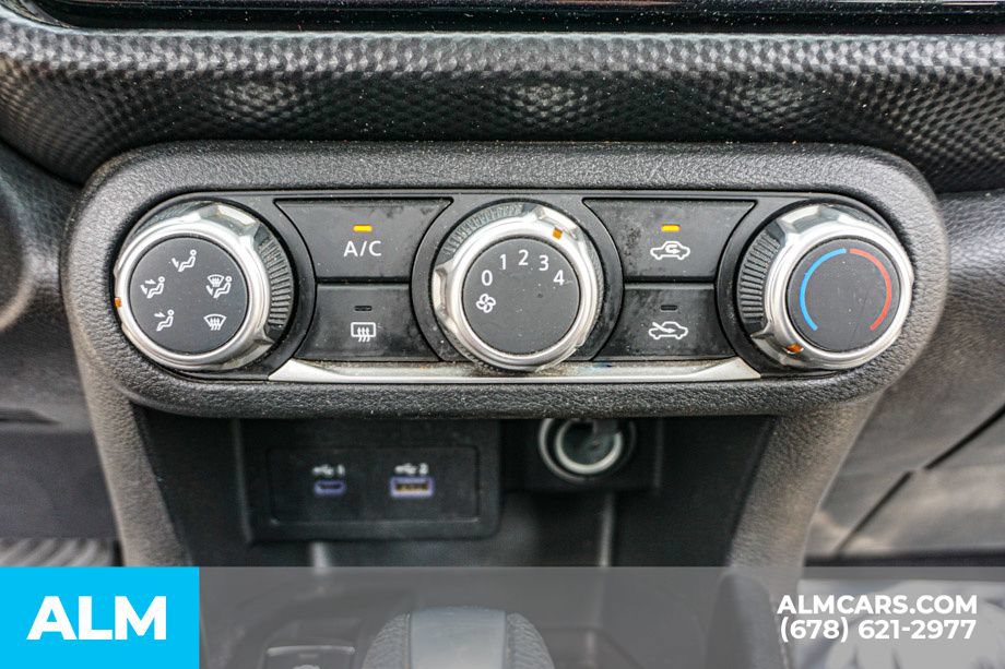 Used 2023 Nissan Kicks SV FWD image 39