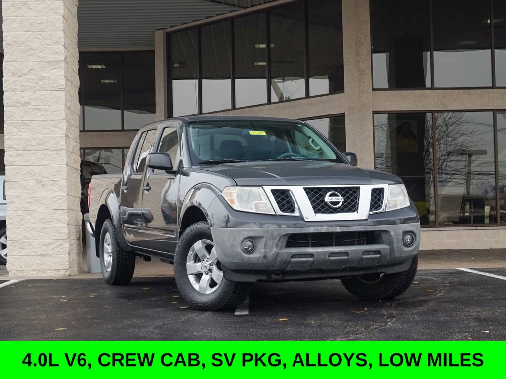 Used 2012 Nissan Frontier SV image 1