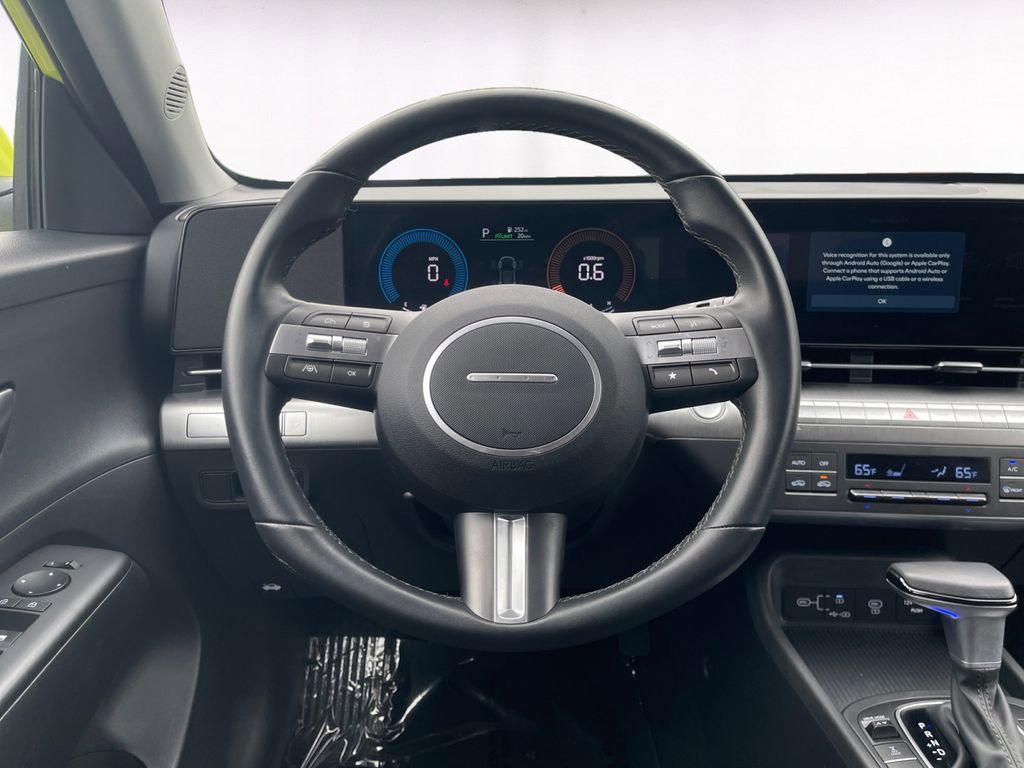Used 2025 Hyundai Kona SEL AWD/4WD image 12