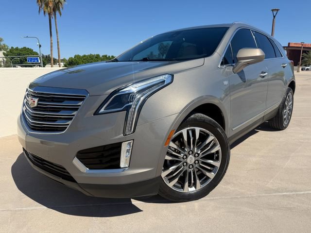 Used 2017 Cadillac XT5 Premium Luxury FWD image 1