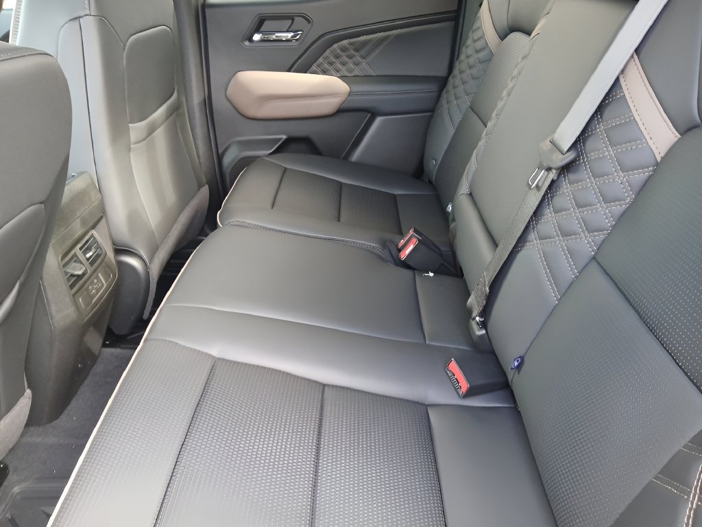 New 2026 GMC Canyon Denali AWD/4WD image 19