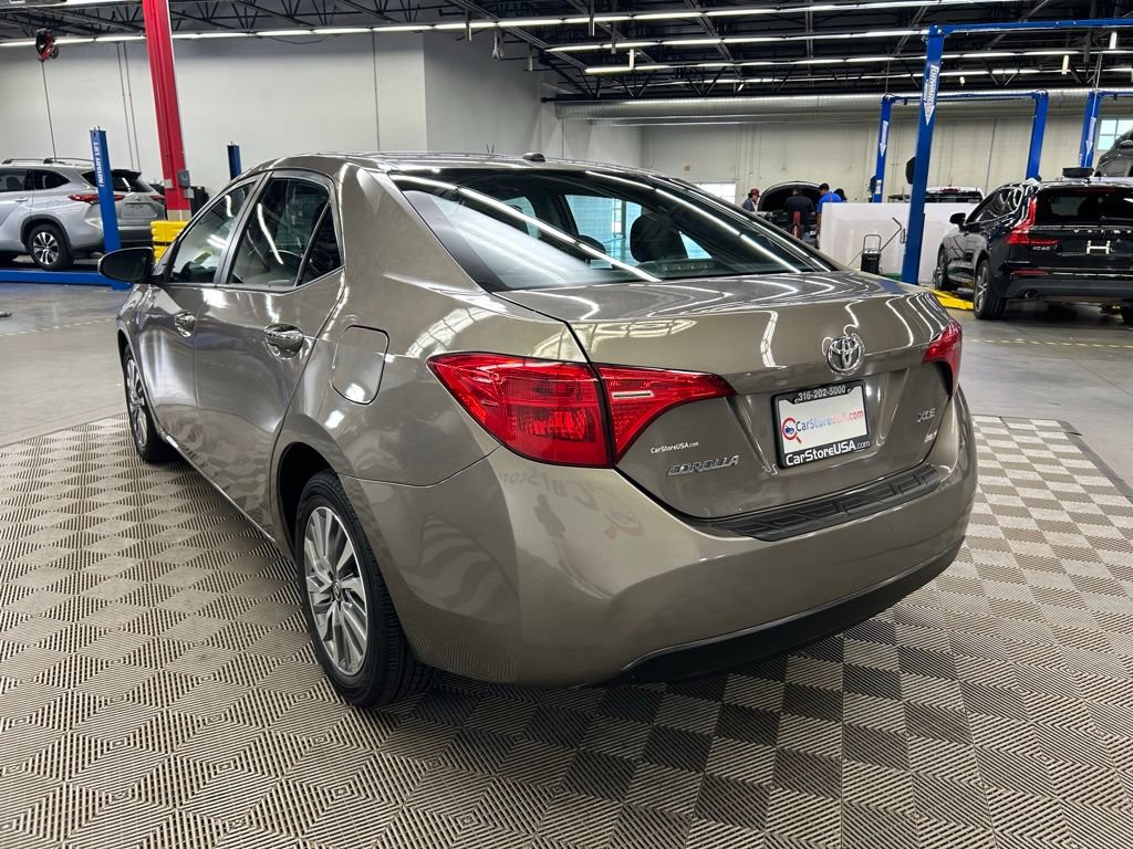 Used 2018 Toyota Corolla XLE w/ Carpet Mat Package (TMS) FWD image 7