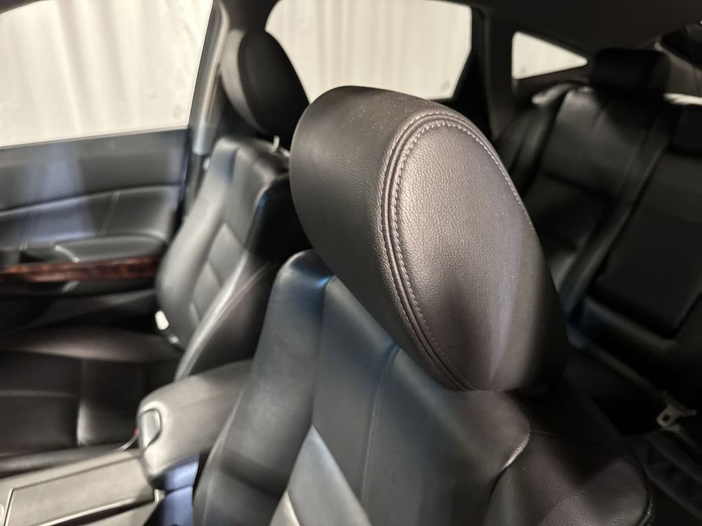 Used 2010 Honda Crosstour EX-L image 11