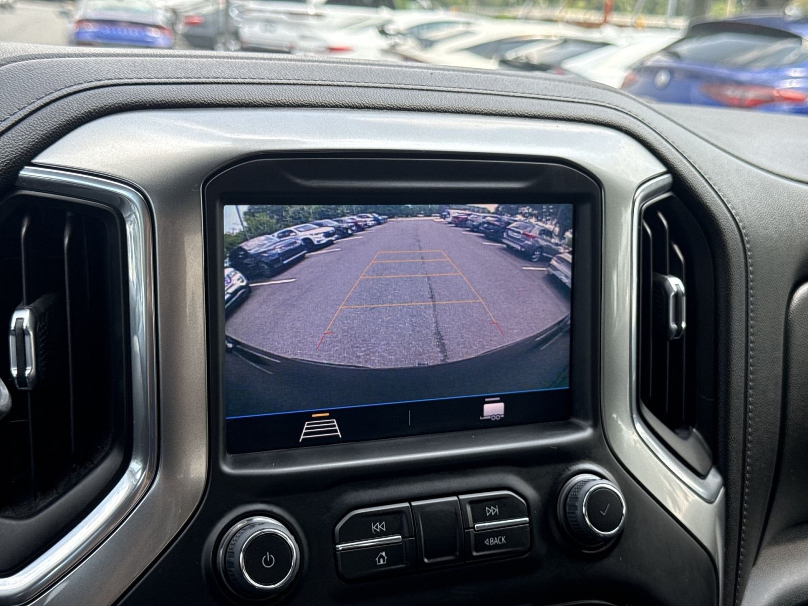 Used 2021 Chevrolet Silverado 1500 RST AWD/4WD image 19