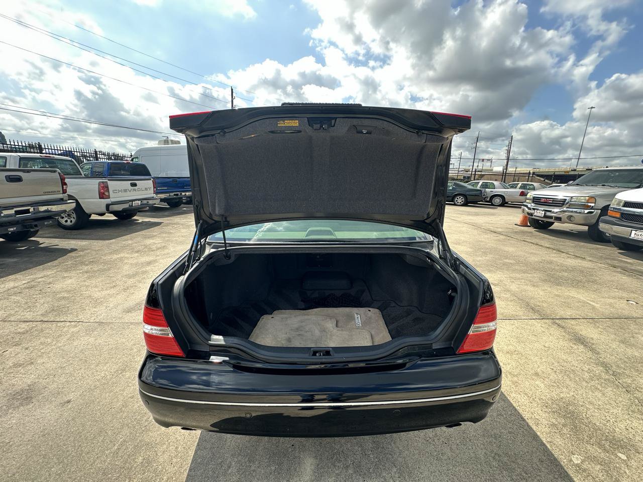 Used 2005 Lexus LS 430 RWD image 57