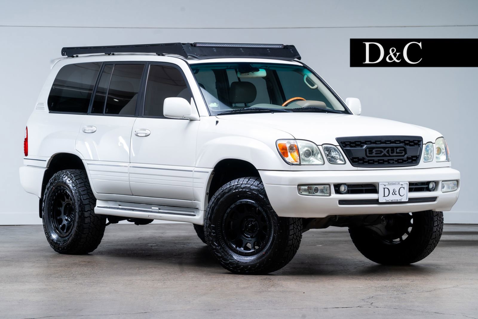 Used 2004 Lexus LX 470 4WD image 1