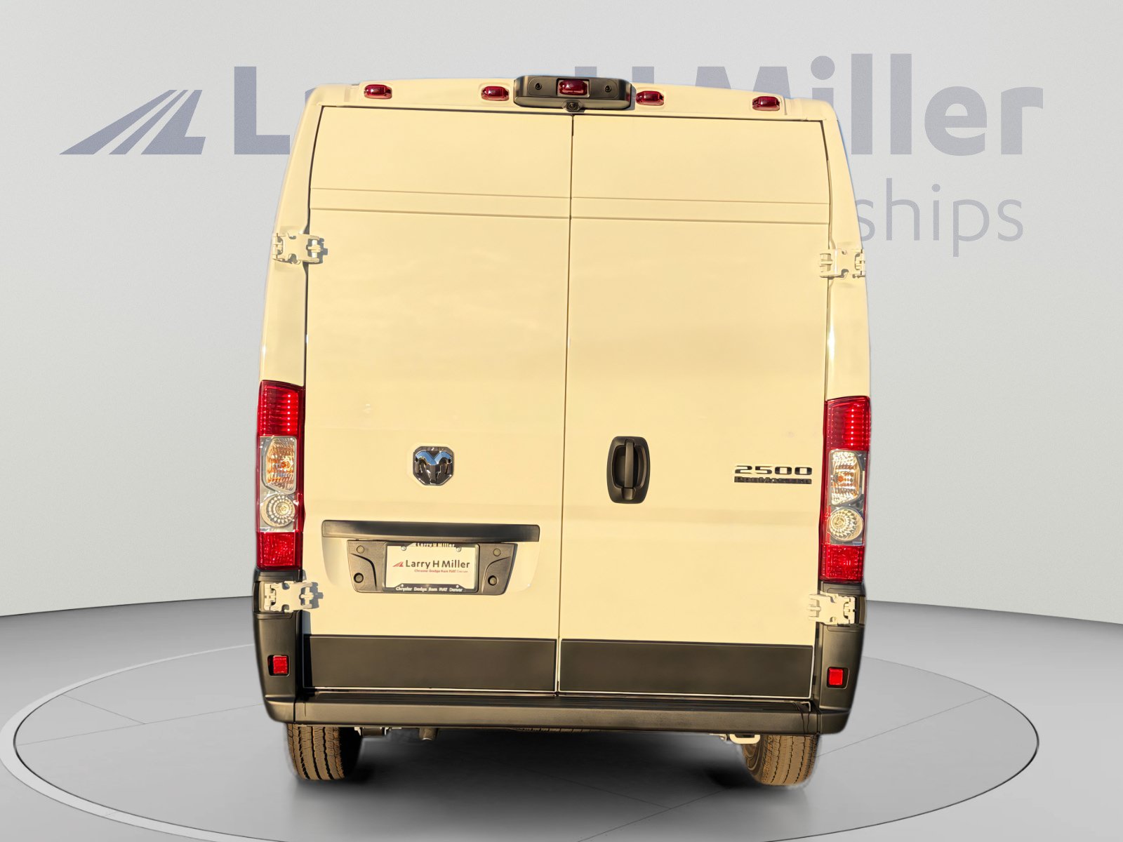 New 2026 RAM ProMaster 2500 FWD image 4