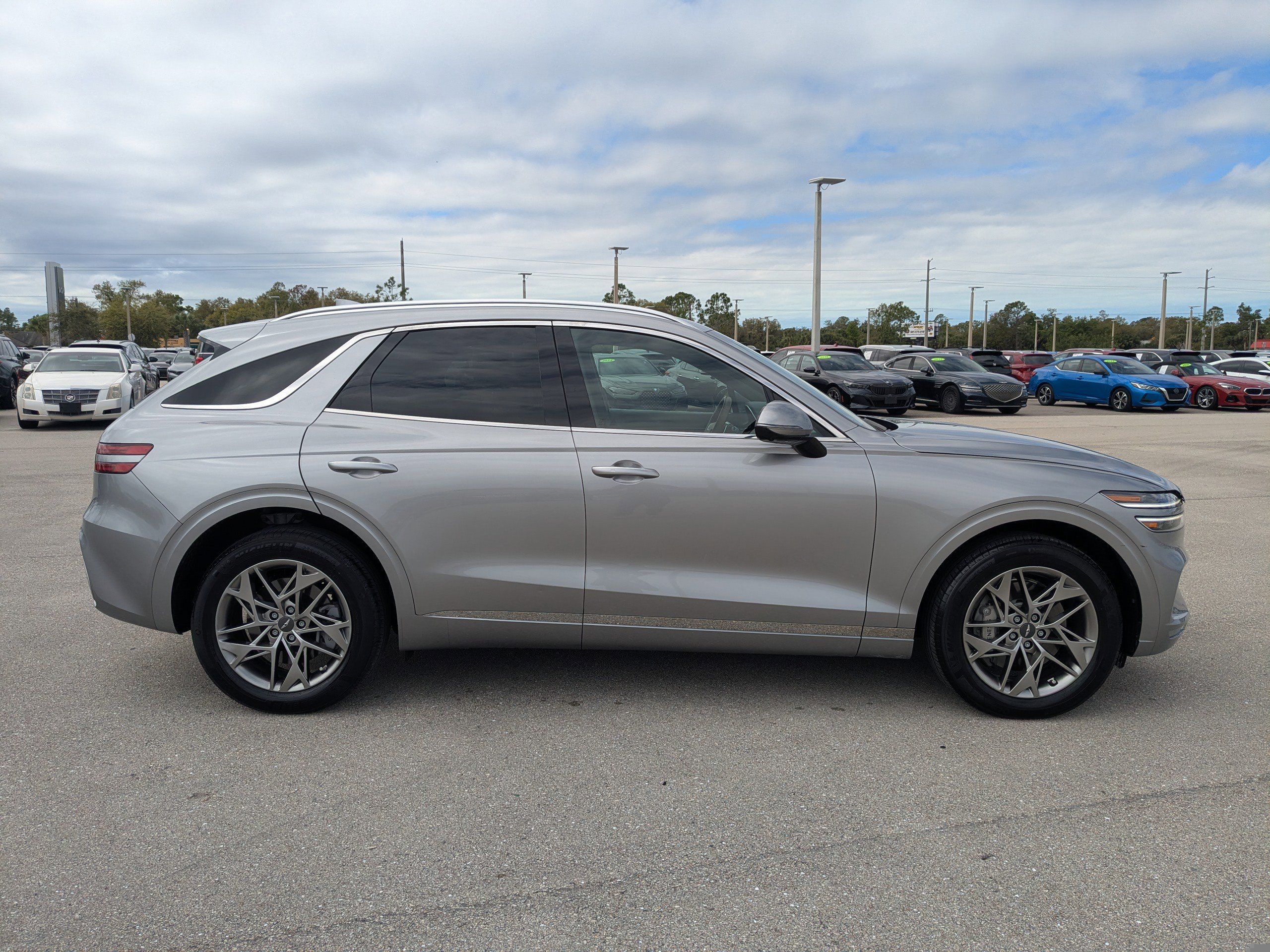 Used 2024 Genesis GV70 2.5T w/ Advanced Package image 4