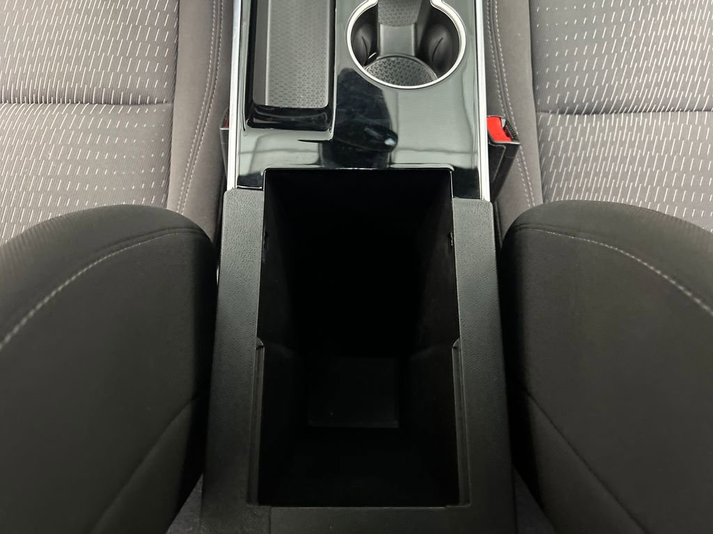 Used 2025 Chevrolet Equinox LT FWD image 37
