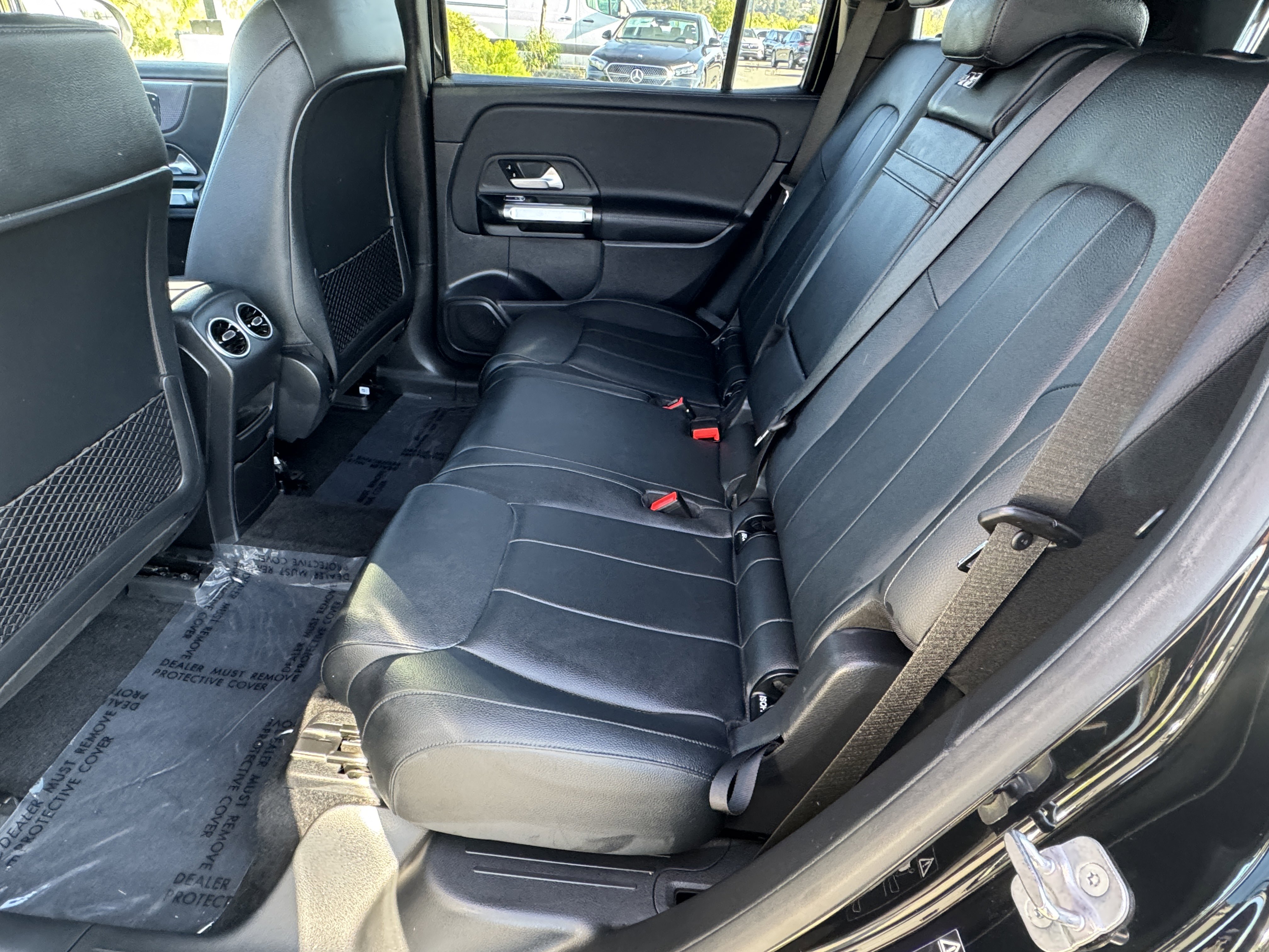 Certified 2023 Mercedes-Benz EQB 300 4MATIC image 31