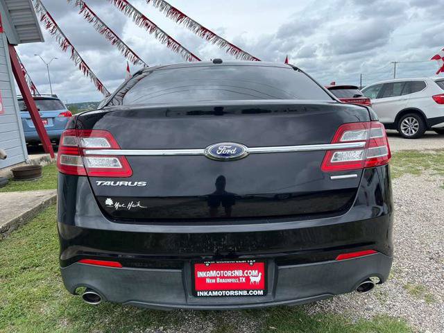 Used 2016 Ford Taurus SE FWD image 6