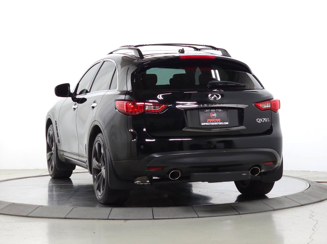 Used 2017 INFINITI QX70 AWD w/ Premium Package image 5