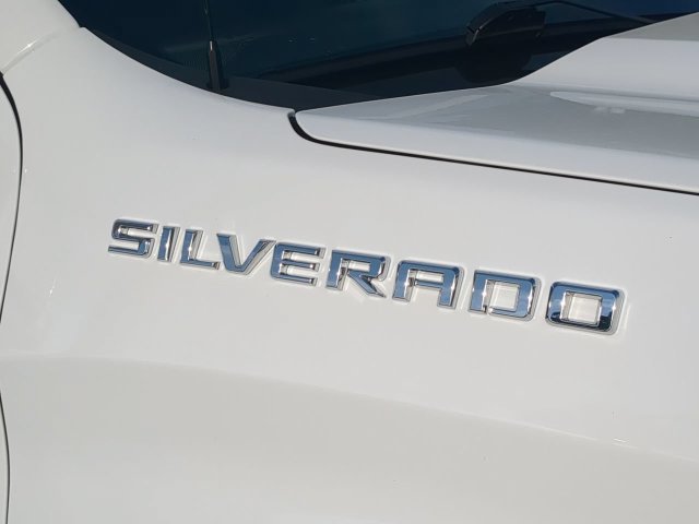 Used 2023 Chevrolet Silverado 1500 LT AWD/4WD image 13