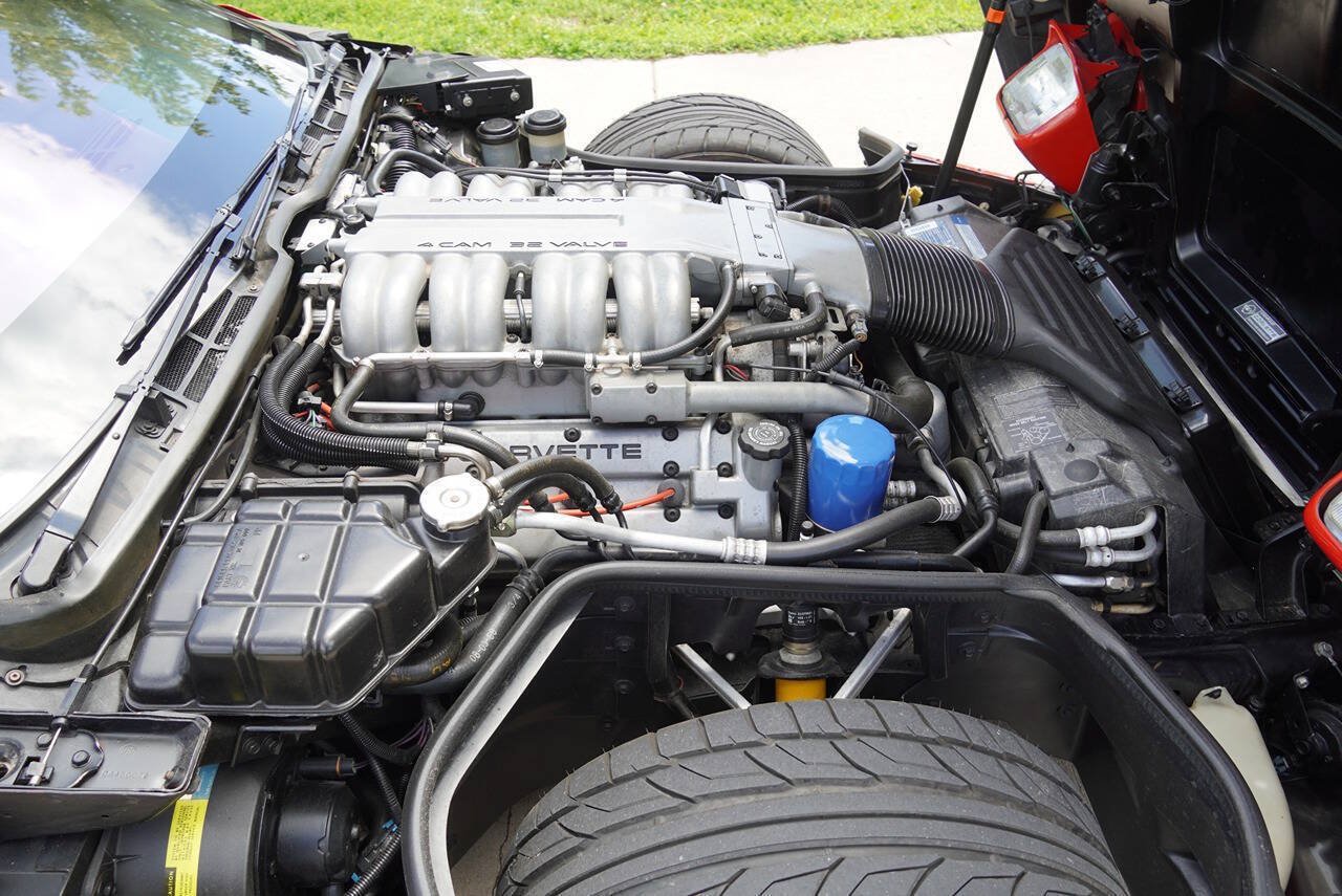 Used 1990 Chevrolet Corvette ZR-1 RWD image 36
