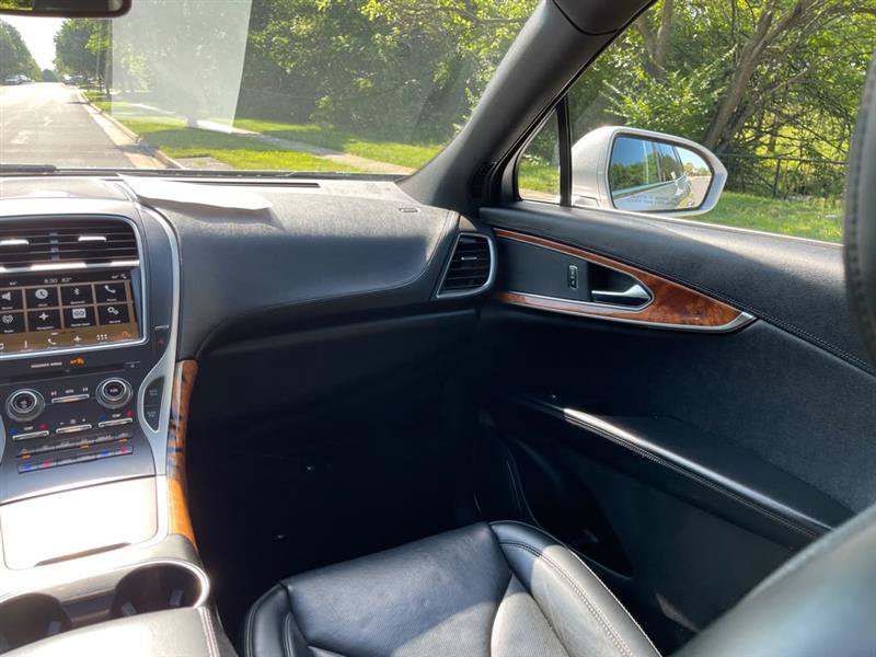 Used 2018 Lincoln MKX Reserve AWD/4WD image 30