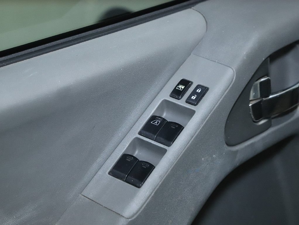 Certified 2021 Nissan Frontier SV RWD image 18