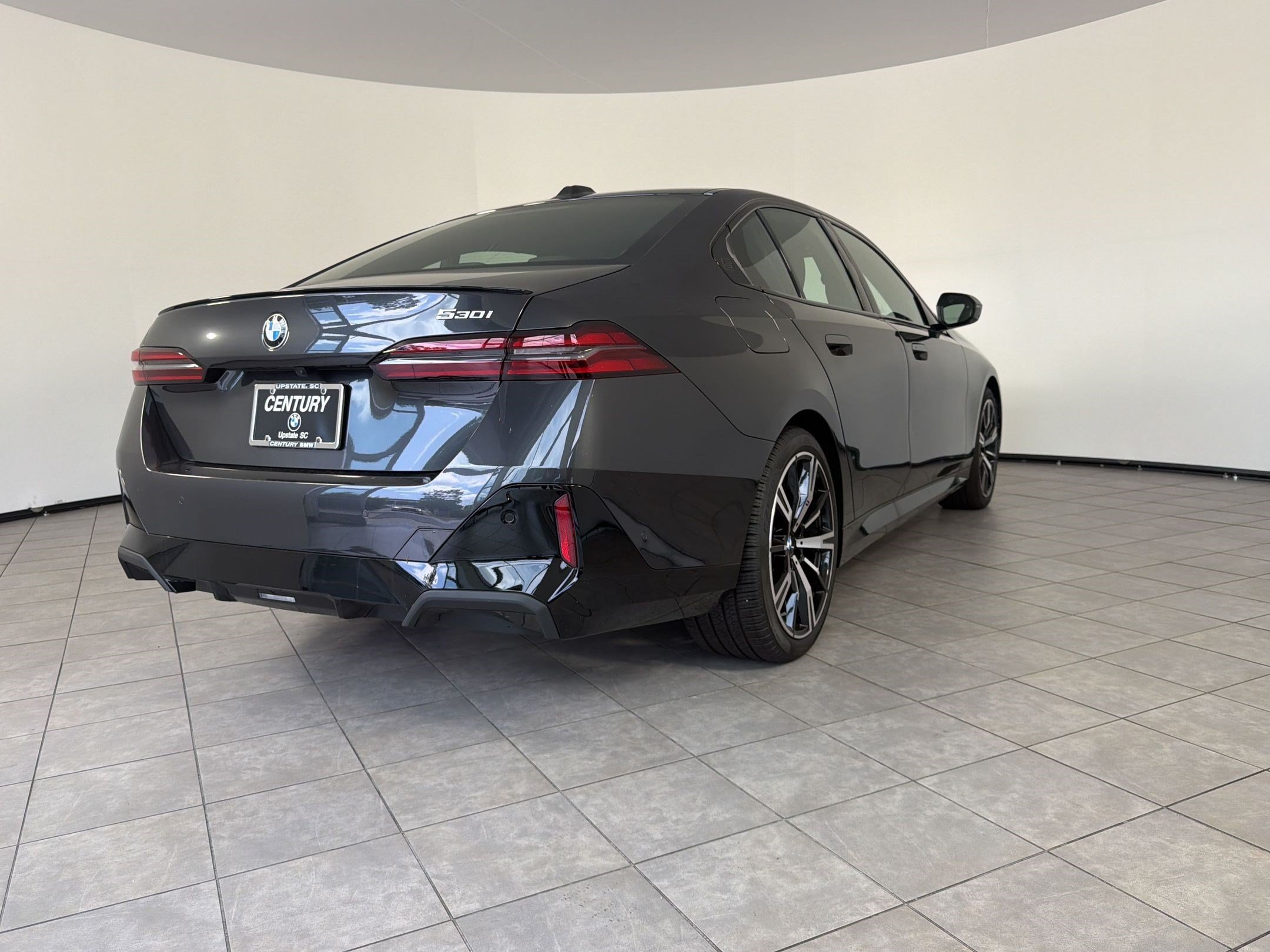 New 2026 BMW 530i w/ M Sport Package RWD image 9