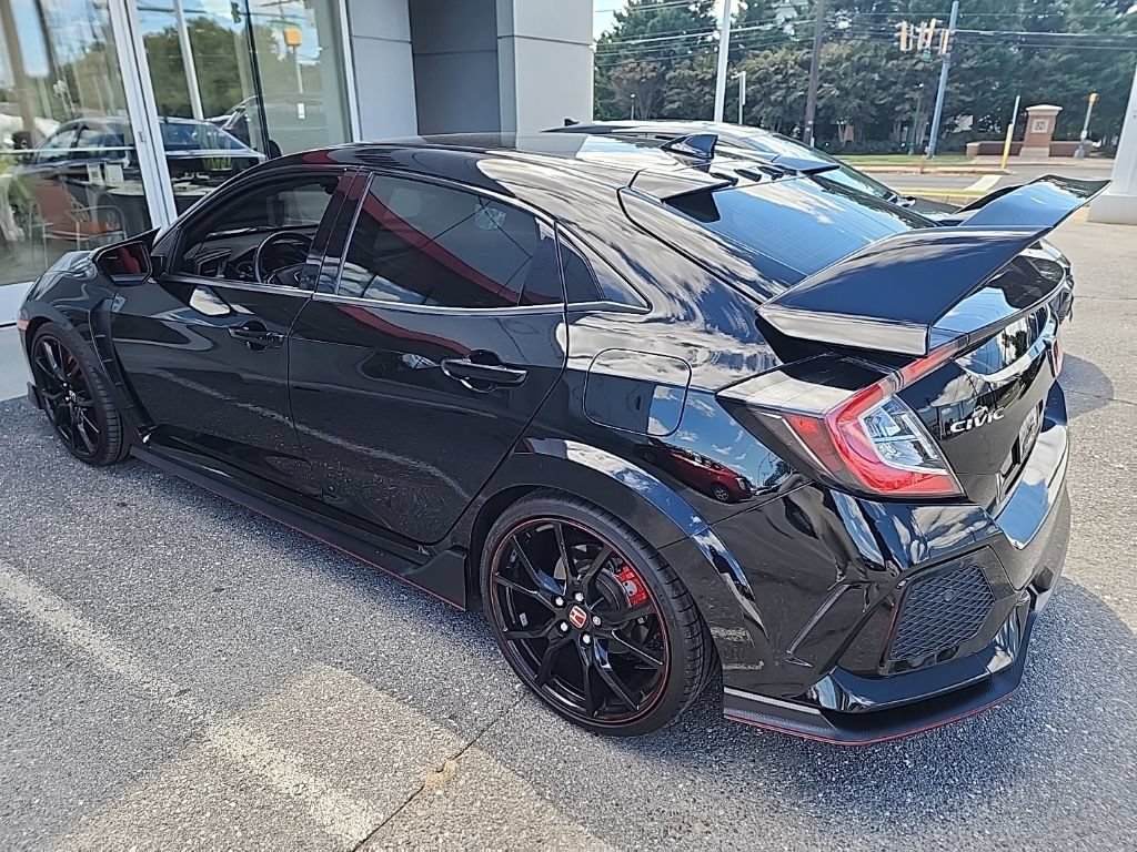 Used 2018 Honda Civic Type R image 5