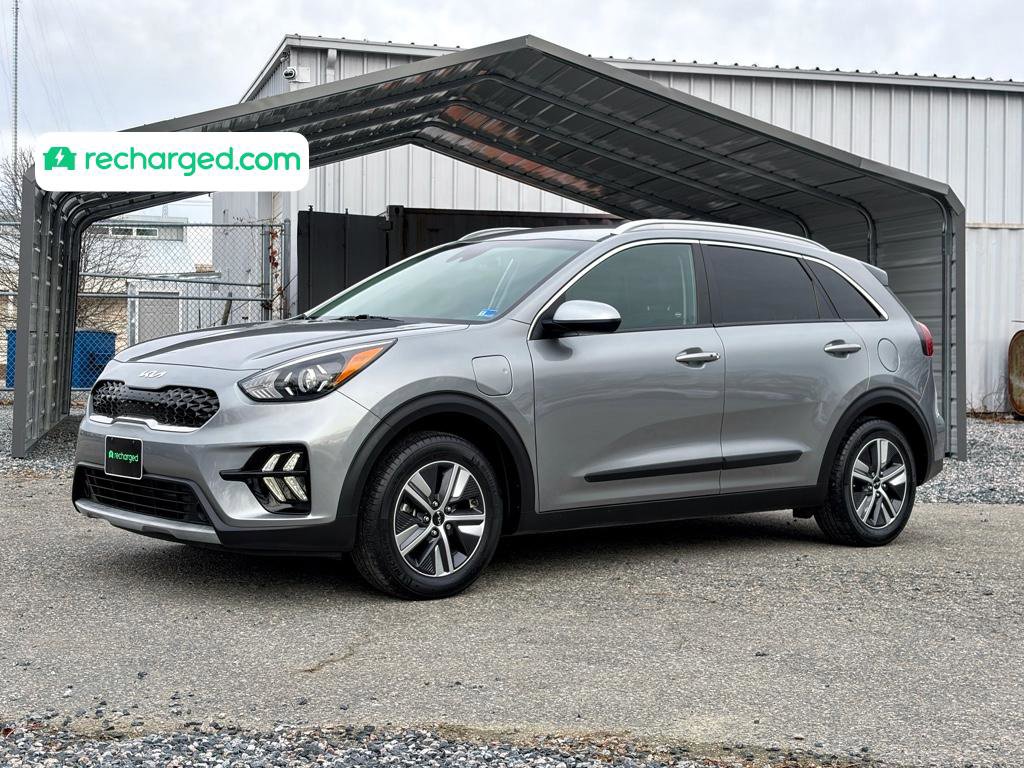 Used 2022 Kia Niro LXS image 1