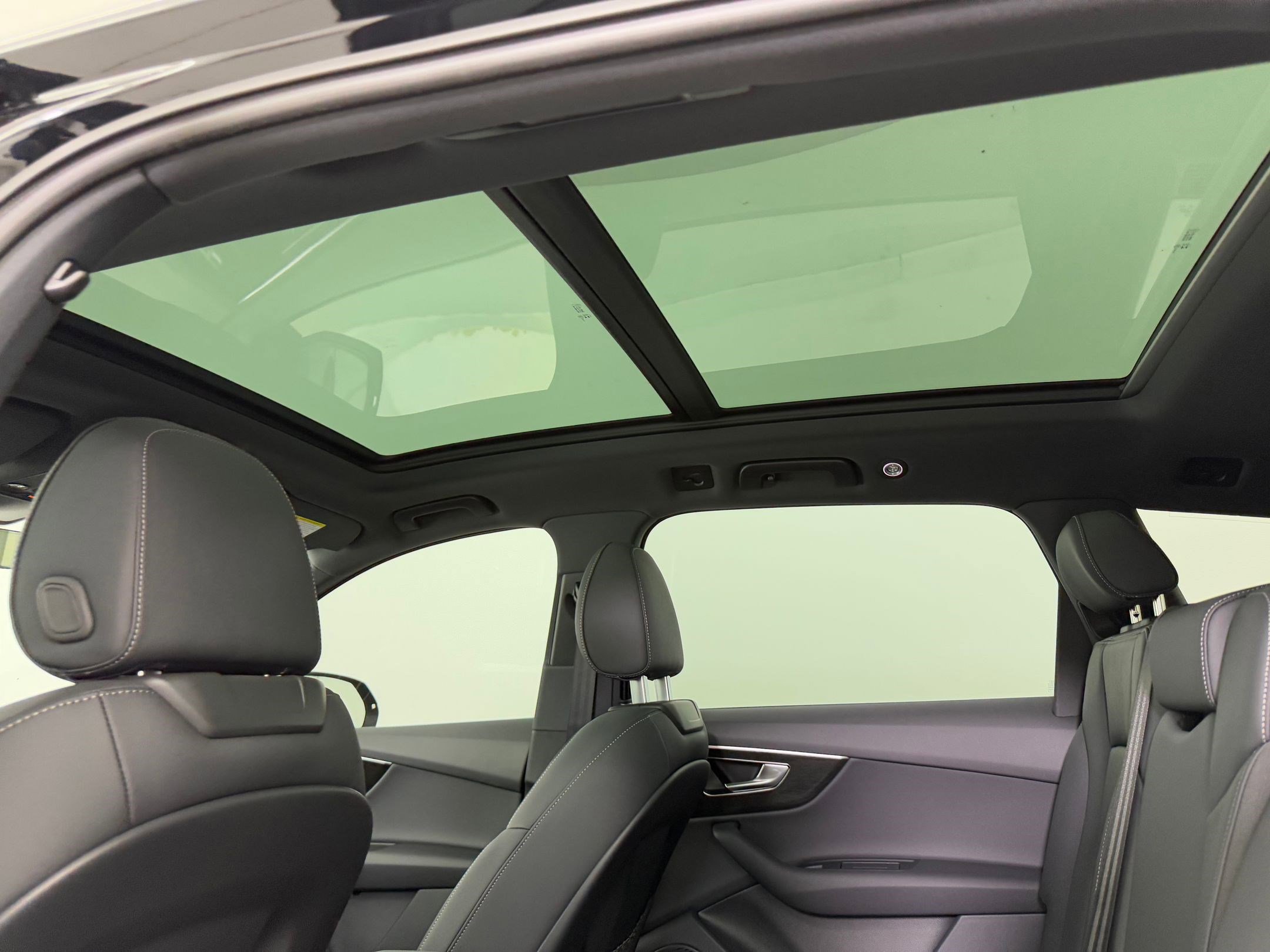 New 2026 Audi Q7 2.0T Premium image 16