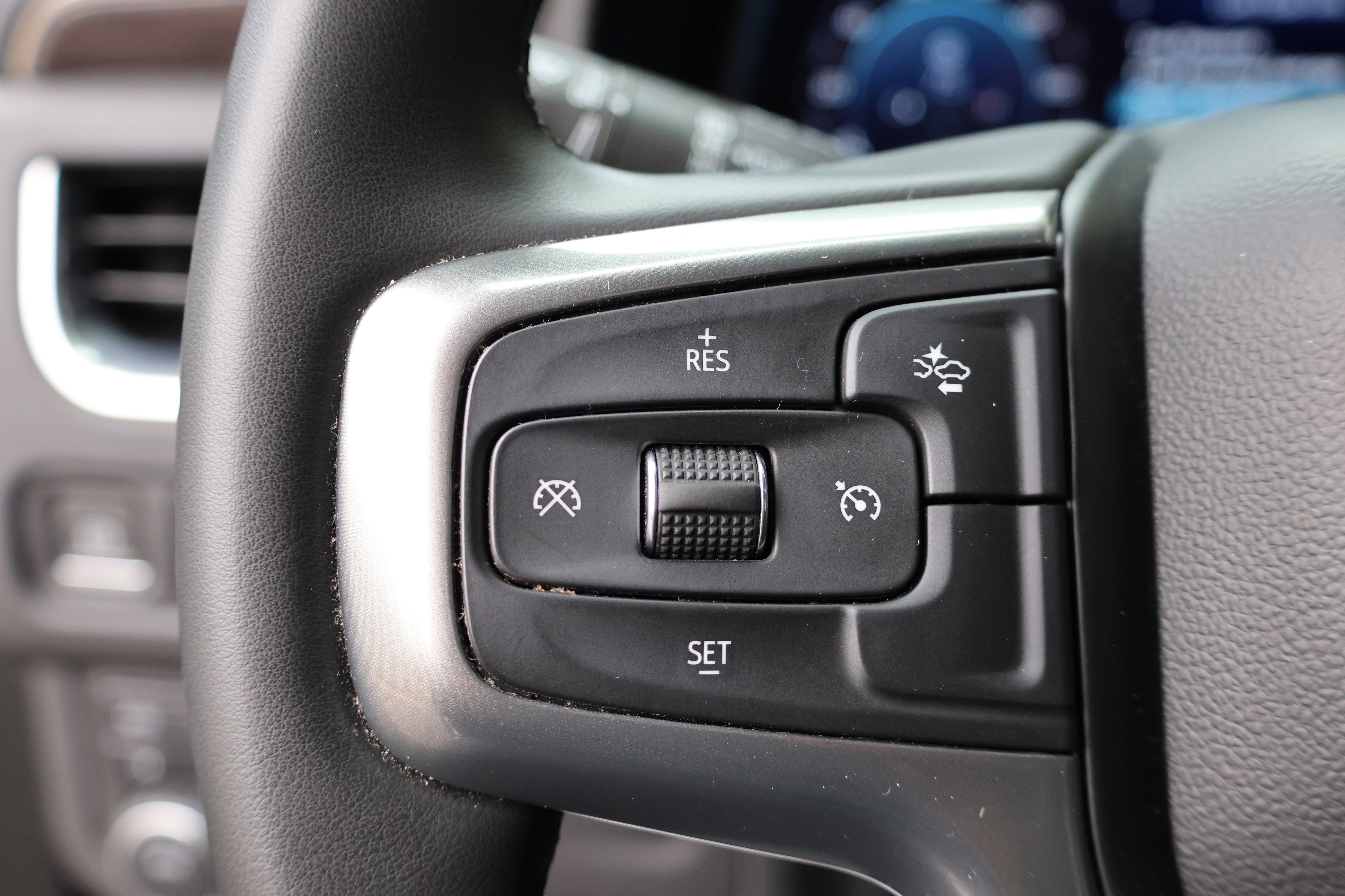 Used 2023 Chevrolet Tahoe Z71 AWD/4WD image 21